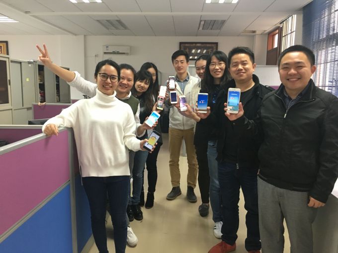 商学院学习两会2.jpg